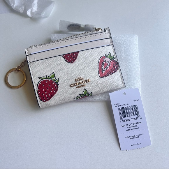 NWT Coach! Mini Skinny Id Case With Strawberry Print🍓 - Picture 2 of 5